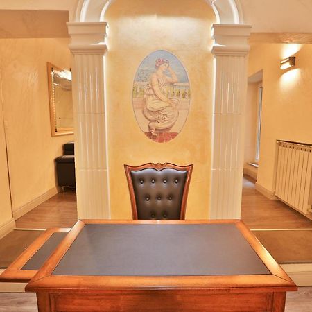 Grottini Luxury Suites ~ Pantheon Рим Екстер'єр фото